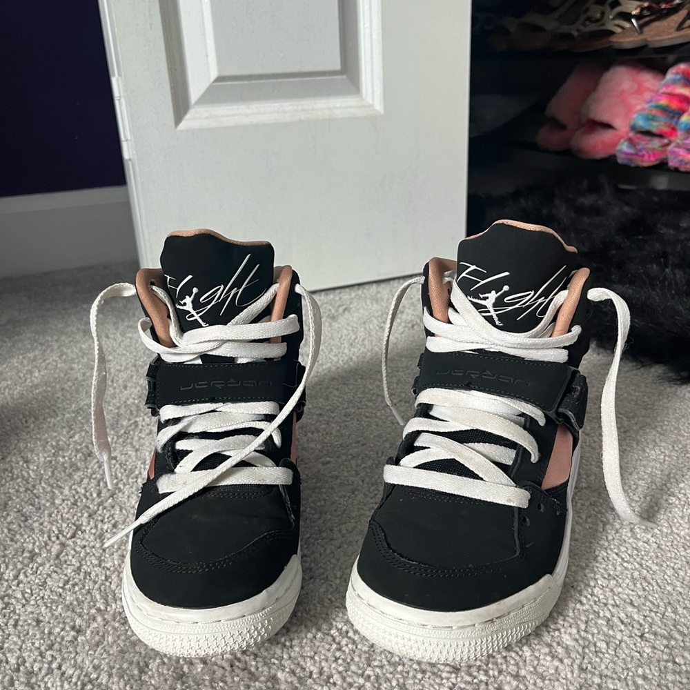 Kids shoes